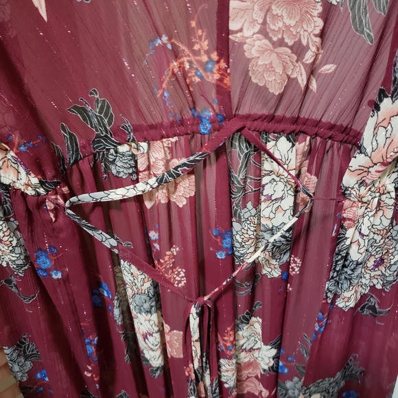 Xhiliration kimono - Picture 4 of 4